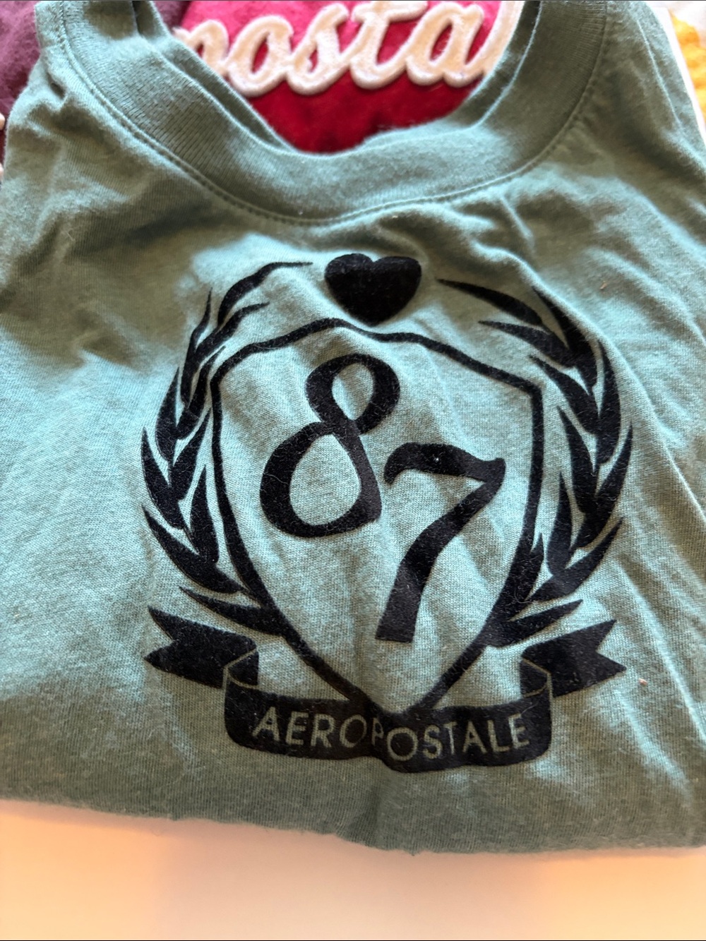 Aeropostale Women's 9 Short Sleeve Tee Bundle Black,Burgundy, Pink, Green,Gray - Picture 3 of 13